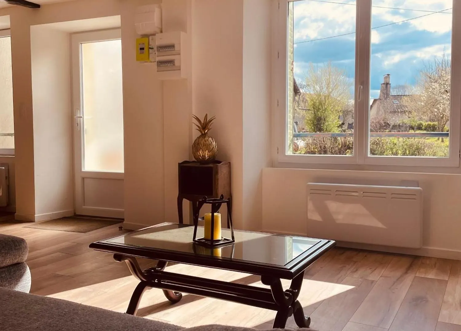 Maison De Campagne Saint-Santin-Cantales Holiday home